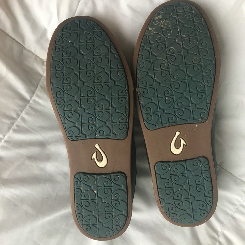 Teal Olukai